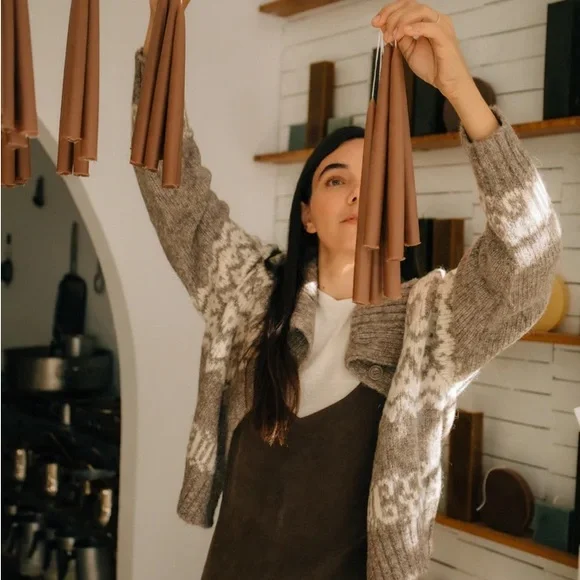 TRADE Ozma of California Cabin Cardi, Eco-Cloud Alpaca Cotton, Shrub - Picture 9 of 15